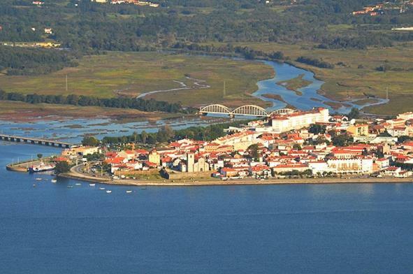 Atlantic Residence Каминя Екстериор снимка